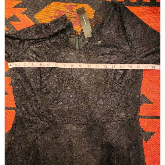 NEW Elegant Black Stretch Lace Ruffle Hem Midi Dress For Women Size Medium - Picture 9 of 11